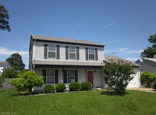 19 Harrogate Ln, Hampton, VA 23666