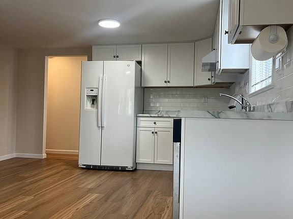 3rd image of 45 Wilton Ave #1