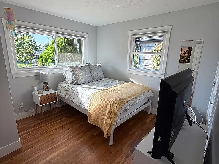2226 S Colorado Ave — Photo 5