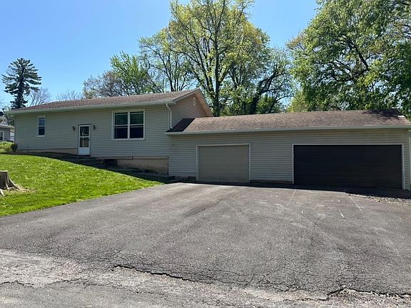 2nd image of 9118 Wedgewood Dr