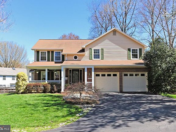 2nd image of 6305 S Springs Cir