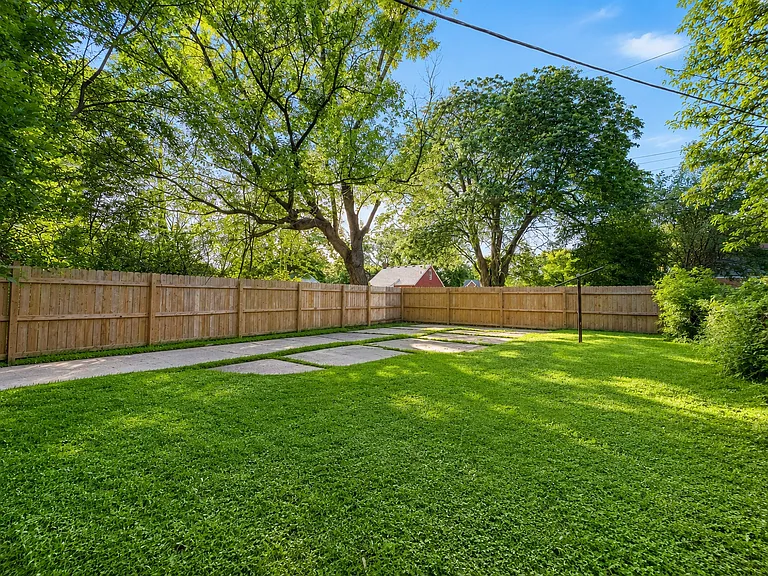 12719 Wade St — Photo 20