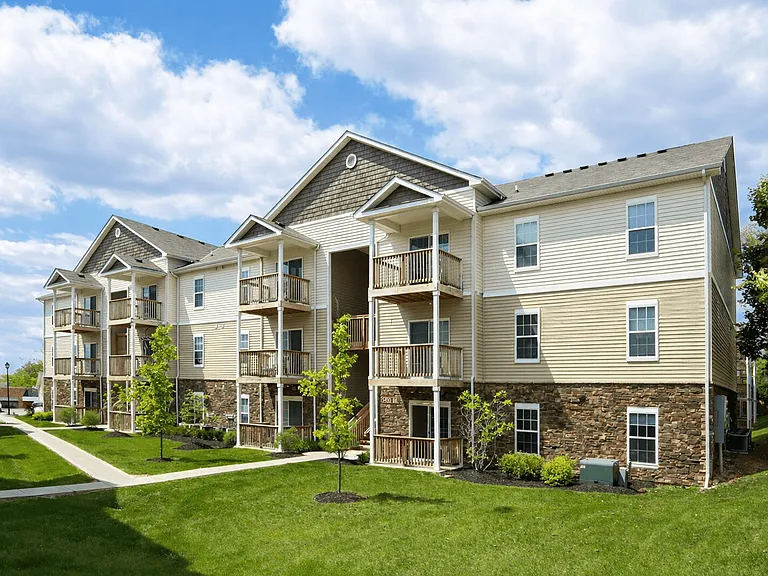Madden's Pointe — Photo 27
