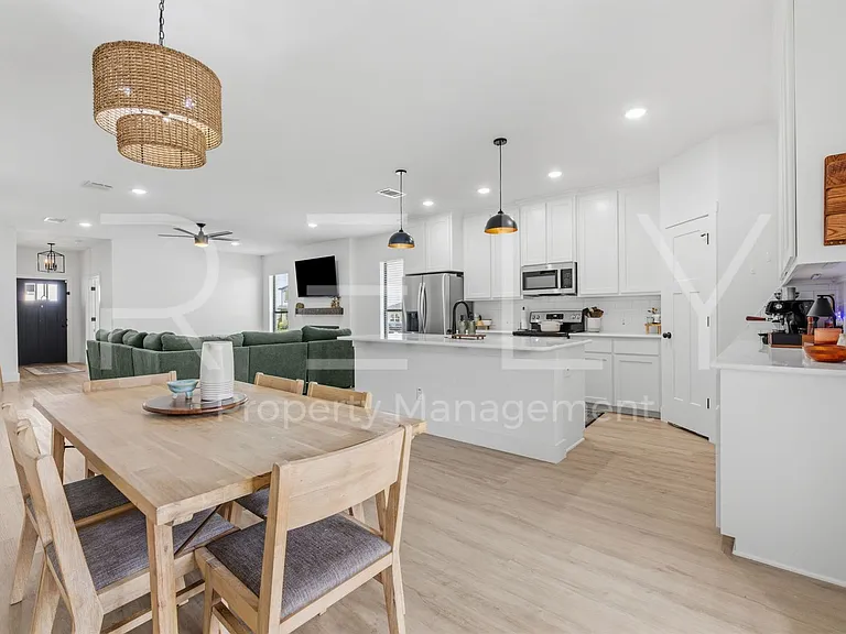 129 Seattle Slew Dr — Photo 21