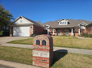 2612 Country View Ln, McKinney, TX 75069