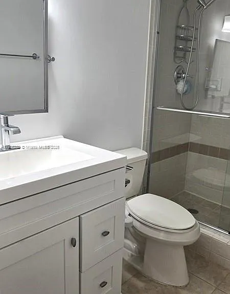 18181 NE 31st Ct #1801 — Photo 5