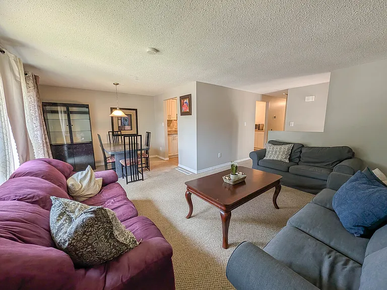 3 Tara Cres — Photo 3
