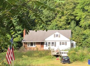 4762 Baux Mountain Rd, Winston Salem, NC 27105