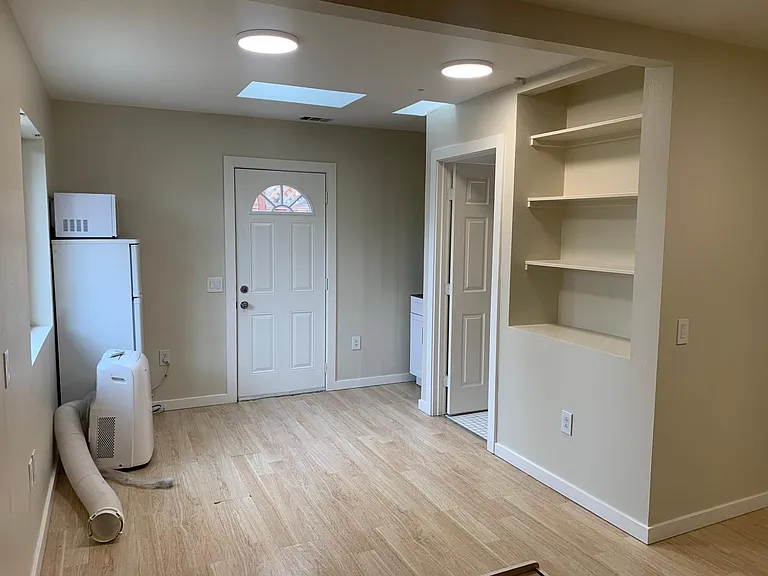 5540 Harwood Rd — Photo 36