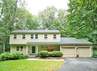 7 Hemmelskamp Rd, Wilton, CT 06897