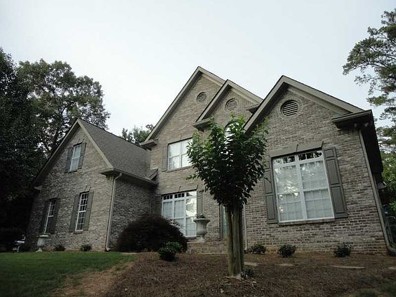 2nd image of 5454 Holly Springs Dr