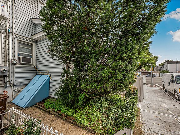 4th image of 9307 76th Street