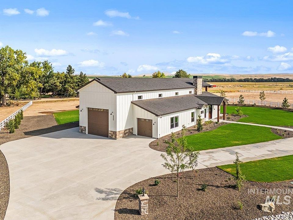 1st image of 8900 Kemp Rd