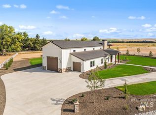 8900 Kemp Rd, Middleton, ID 83644