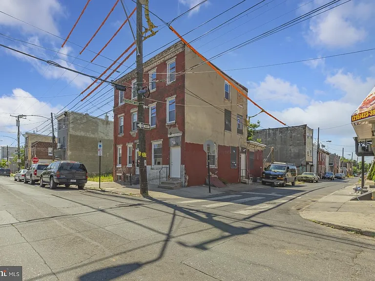 410 Diamond St #2 — Photo 15