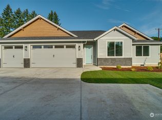 143 Annabelle St, Castle Rock, WA 98611