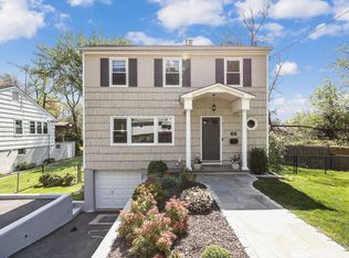 515 Greenhaven Rd, Rye, NY 10543