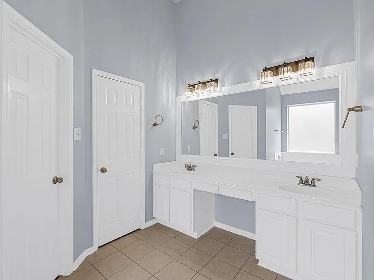 12 Palomar Dr — Photo 7