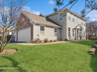 607 Howard Ave, Dundee, IL 60118