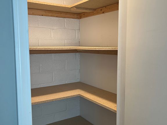 pantry/linen closet