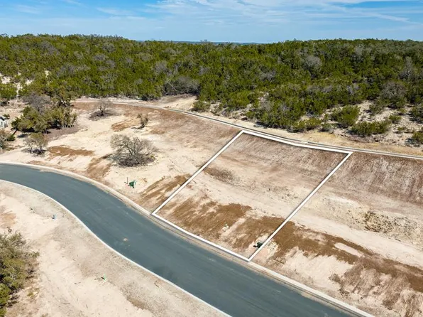 114 Stoneledge Dr, Fredericksburg, TX 78624