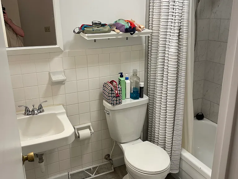 Full bath.
