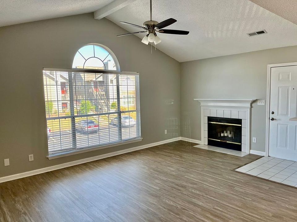 Open Floor Plan - Living Room
The condo was updated about 1 year ago.