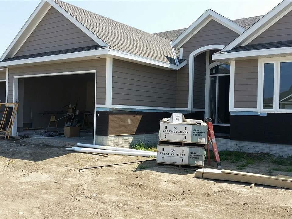 1st image of 262 Lacosta Ln