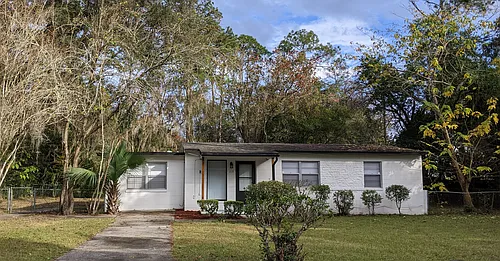 117 NW 35th Ter Photo 1