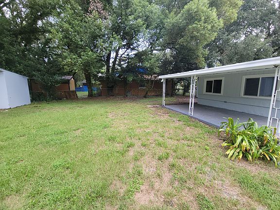 2nd image of 2820 S Palmetto Ave