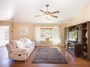 12165 Winter Gardens Dr, Lakeside, CA 92040
