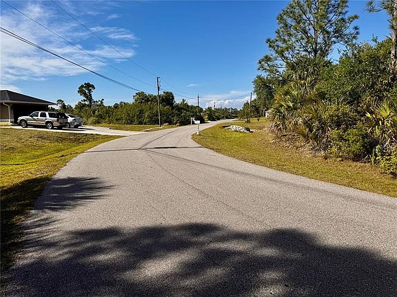 5th image of SAWYER CIRCLE LOT 6