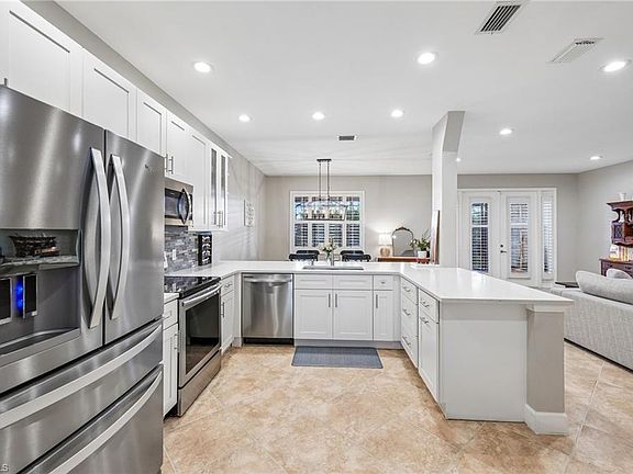 2nd image of 14966 Summit Place CIR