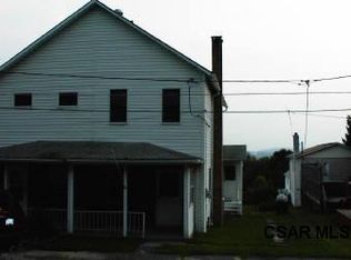 709 3rd St, Windber, PA 15963
