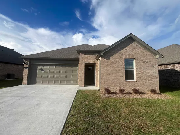 112 Molly Dr, Maumelle, AR 72113