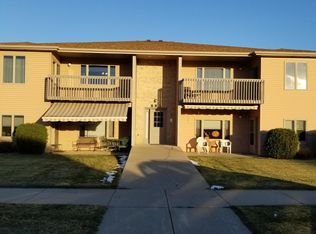 883 San Angelo Dr, Bismarck, ND 58504