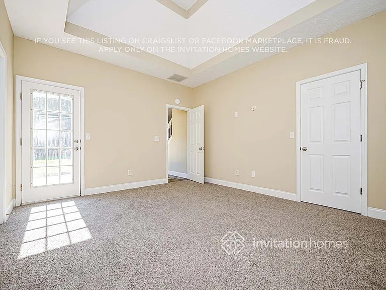 220 Hedgewood Dr — Photo 9