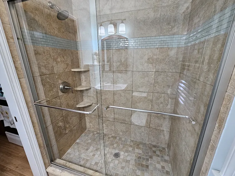 11 Laurel Ln — Photo 7