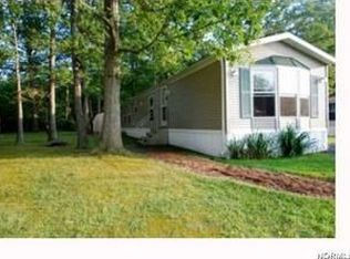 4498 Farmette Dr, Ravenna, OH 44266