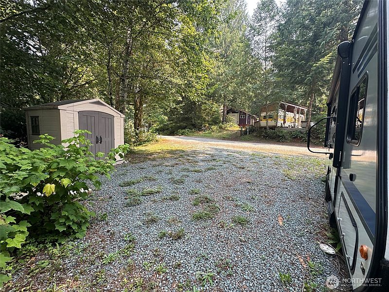 5th image of 5196 Ma Kook Trail