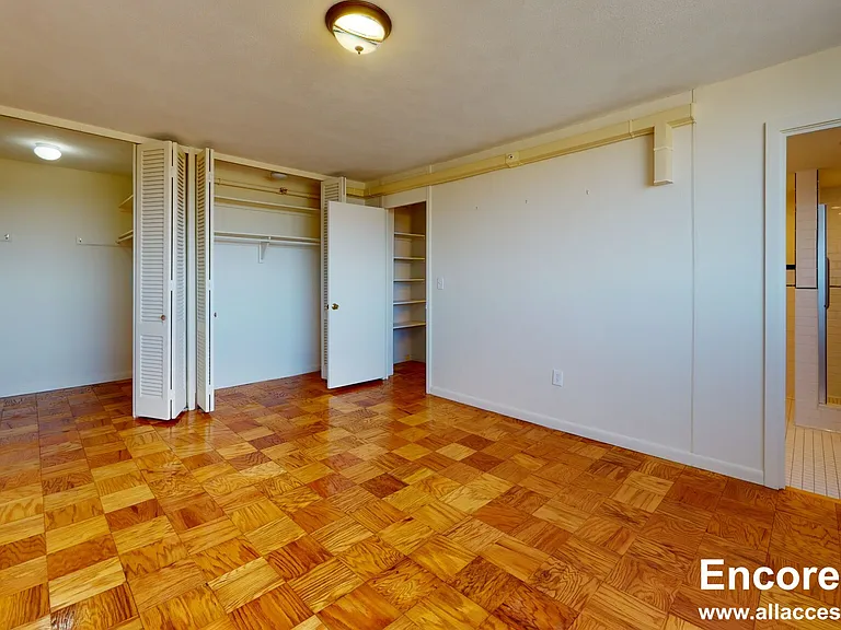 17 Monmouth Ct #D — Photo 17