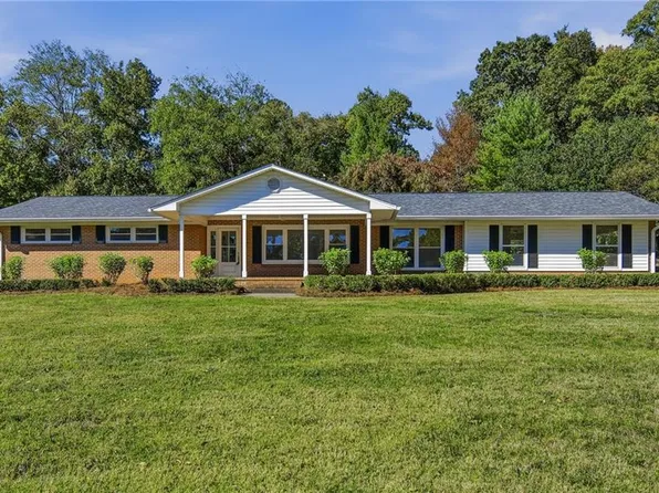 130 Shady Brook Ln, Lewisville, NC 27023