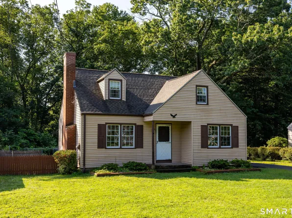73 Circle Drive, Windsor Locks, CT 06096