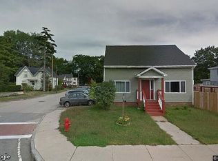 12 Pickering Rd, Rochester, NH 03839