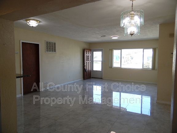 4th image of 6160 41st Ave N