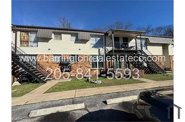 Building Photo - 1116 Hall St #G