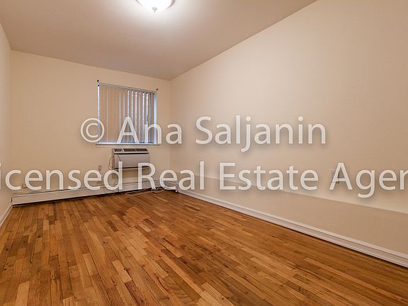 3rd image of 3104 37th St #2