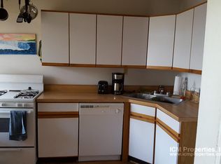 3051 N Racine Ave APT 3K, Chicago, IL 60657