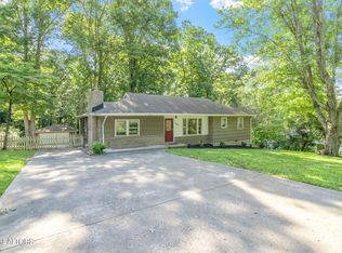 5610 Parkdale Rd, Knoxville, TN 37912