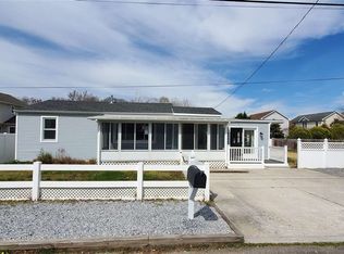 20 Sunray Rd, Villas, NJ 08251